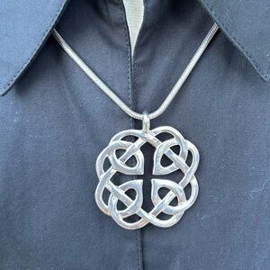 925 Silver Celtic Infinity Knot Necklace